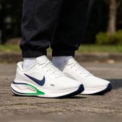 NIKE JOURNEY RUN 男款跑步鞋