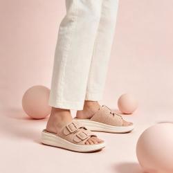 Clarks 女士厚底凉拖鞋 度假风沙滩鞋