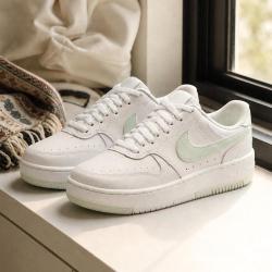 NIKE GAMMA FORCE 女款休闲鞋