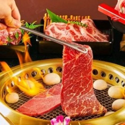 家庭聚惠 两大一小自助餐