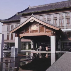 涵田栖云山房酒店1晚+栖霞山VIP通道门票（1-2人）+抄经/香道/颂钵（三选一）颂钵仅周六开