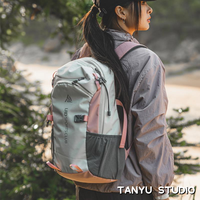 探屿 女士轻便登山包 大容量骑行背包