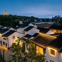 苏州山塘街万达颐华府邸酒店 美仁·雅舍高级大床房(AccaKappa洗护Dyson吹风机)2晚(可拆分)