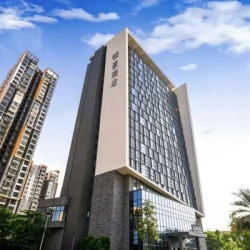 银豪酒店(佛山创意产业园南风古灶店) 城景高级大床房|城景落地窗舒适大空间3晚(可拆分)