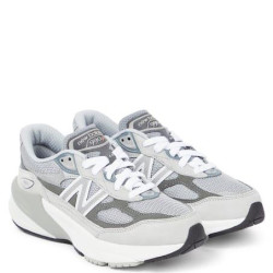 New Balance Kids 990v6 Junior suede sneakers