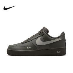 NIKE AIR FORCE 1 '07 男款运动鞋 IV5732-001