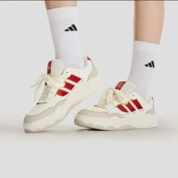 adidas 男女款休闲鞋 KH9021