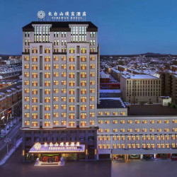 长白山璞宣酒店2晚+儿童早餐1份（12周岁以下）+精美午餐1次+长白山西站/飞机场往返接送