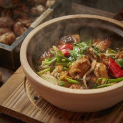 全家欢聚多人餐