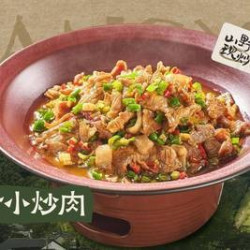 汤汁小炒肉+辣烧鸡脚3-4人餐