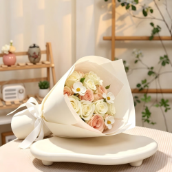 京东鲜花 七夕白粉玫瑰混搭花束