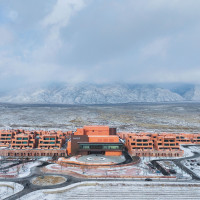 移动端：安漠酒店1晚+.首轮迷你吧+3张快修照片+双人仰望星空观星体验1份+欢迎水果1份+