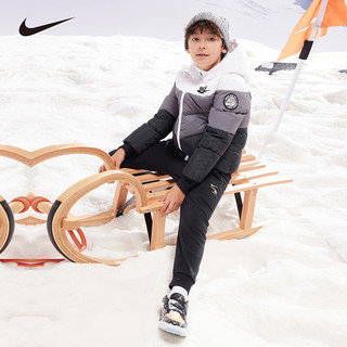 NIKE耐克 儿童羽绒服 纯白色 130/64 充绒量135克