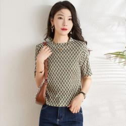 真维斯 女款圆领套头时尚几何满印图案美式复古百搭修身显瘦短袖T恤