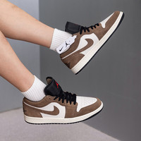 NIKE 滔搏丨NIKE耐克男子AIR JORDAN 1运动训练复古篮球鞋553558-200