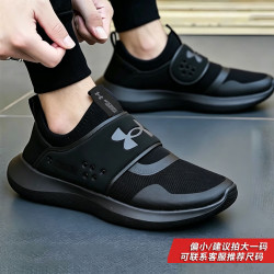 安德玛 跑步鞋男 RUNPLAY时尚简约低帮休闲运动鞋 3024870-003 40 3024870-003/拍大一码