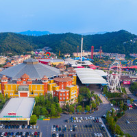 移动端:第一世界大酒店(杭州乐园旅游区湘湖店)1晚+“云曼号”小鹿车+停车礼遇+亲子活动参与权益+淘气堡儿童乐园+童趣小鹿...