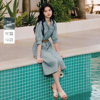 秋水伊人 夏季新款浪漫简约复古立领设计度假A字裙