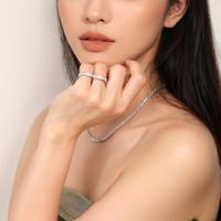 APM Monaco 密镶加厚双指戒指新年A22055OX