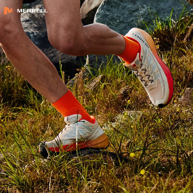 MERRELL 长空 男女款越野减震跑鞋 MR2325101