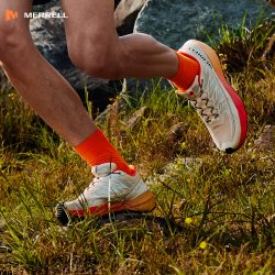 MERRELL 长空 男女款越野减震跑鞋 MR2325101