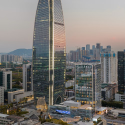 深圳宝安前海Pagoda君亭设计酒店1晚+大堂吧自助茶饮及mini吧畅饮+自助美甲+街机体验服务+万达IMAX兑换...