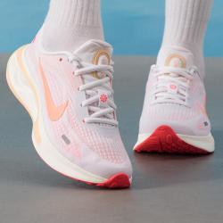 NIKE JOURNEY RUN低帮女鞋耐磨运动鞋时尚轻便舒适户外轻便缓震跑步鞋