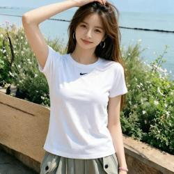 NIKE 夏季新款女子运动T恤休闲舒适上衣宽松女短袖