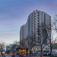 移动端:北京金龙潭御瑞酒店（花园桥地铁站店）1晚+动物园门票+太平洋海底世界+游船票