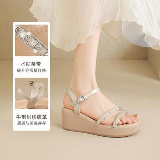 ZHR则则 6.5cm水钻坡跟一字带女士凉鞋