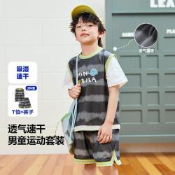 迷你巴拉 男童足球服假两件短袖T恤短裤套装