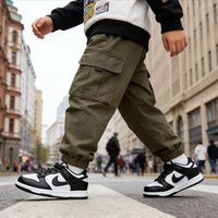 NIKE CW1588-100 大童滑板鞋