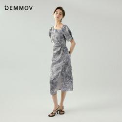 三彩 2026春季缎面碎花短袖连衣裙女A收腰高级感