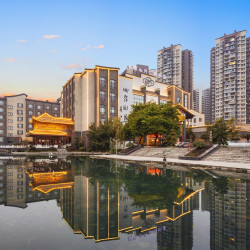 夹江峨眉山月花园饭店1晚