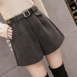 秋冬季毛呢靴裤阔腿裤子女装秋装2024年新款显瘦休闲短裤外穿裙裤