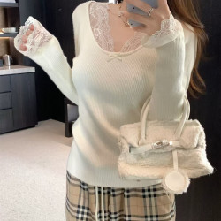 纯欲风蕾丝拼接针织衫女春秋新款修身显瘦内搭性感打底毛衣