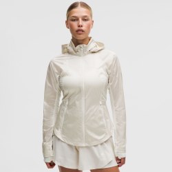 lululemon Goal Smasher 女士运动夹克 防晒芯吸丨lululemon丨LW4CGBS