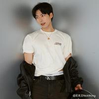 卡尔文·克莱恩 CK Jeans春夏男士商务绅士休闲简约字母带扣皮革腰带裤带皮带礼物
