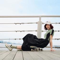 FILA 女鞋FUSION系列女休闲鞋女士轻弹滑板生活鞋