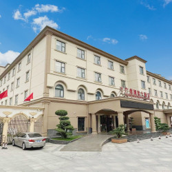 广信国际大酒店（武汉庙山武昌理工学院店）1晚