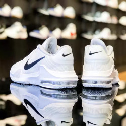 NIKE Air Max Impact 4 气垫缓震 白色 44.5 男鞋