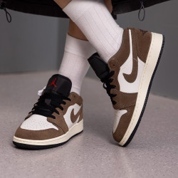 NIKE 滔搏丨NIKE耐克大童AIR JORDAN 1低帮复古板鞋运动鞋553560-200
