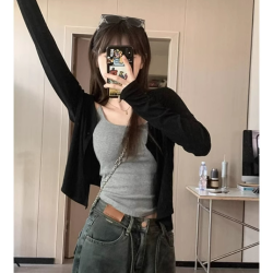 尚吉拉 黑色薄款长袖针织开衫女早秋新款小个子外搭上衣防晒短款外套