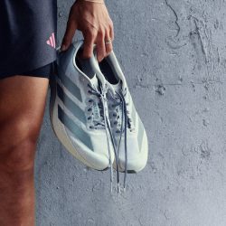 adidas ADIZERO EVO SL 轻量回弹跑步鞋