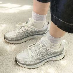 NIKE 明星同款!Nike P-6000百搭透气低帮城市比赛跑步鞋女款BV1021-106
