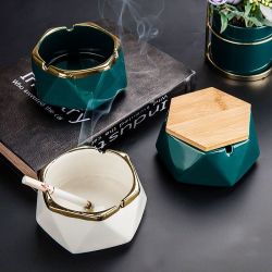 马年新款烟灰缸高级感现代北欧风轻奢家用客厅创意防大号烟盅风感
