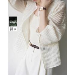 德玛纳 夏季极简风微胖闭眼入九分袖短显瘦宽松衬衫女高级