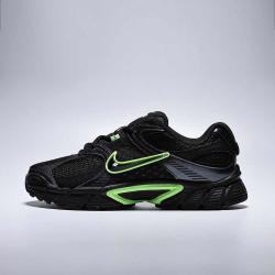 NIKE V5 RNR 透气耐磨缓震 男子运动休闲鞋