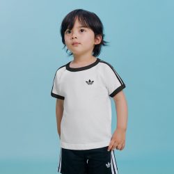 adidas 男婴童A类纯棉三条纹针织圆领运动短袖T恤adidas阿迪达斯三叶草