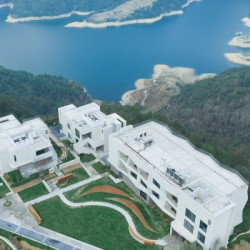 云湖境悬崖度假酒店 望山·湖景甄选大床房2晚(连住)